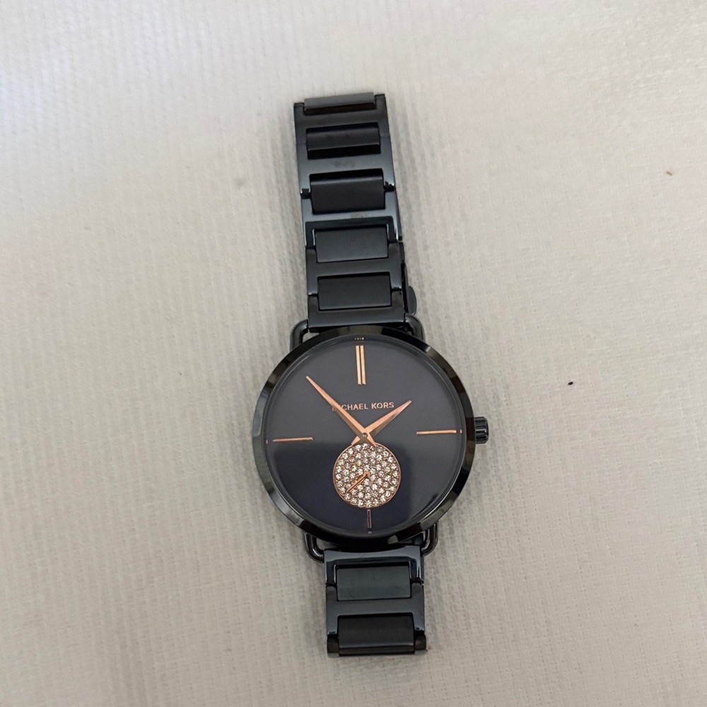 Michael Kors Slate Blue/Gray with Rose Gold Details and Crystals needs battery